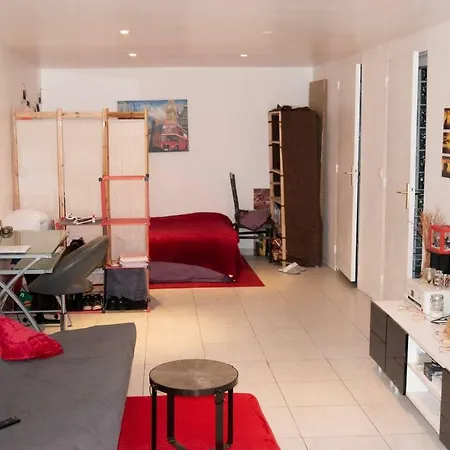 Grand Prive Confort Proche Paris Apartamento *