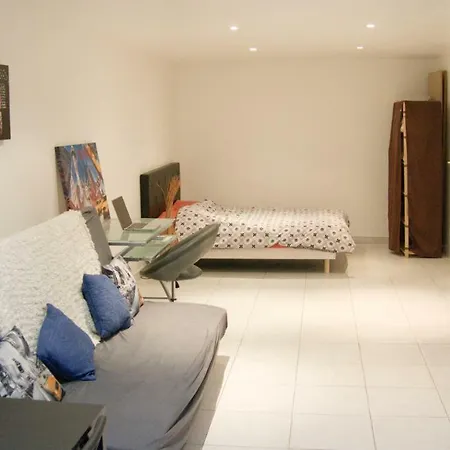 Grand Prive Confort Proche Paris Apartamento *